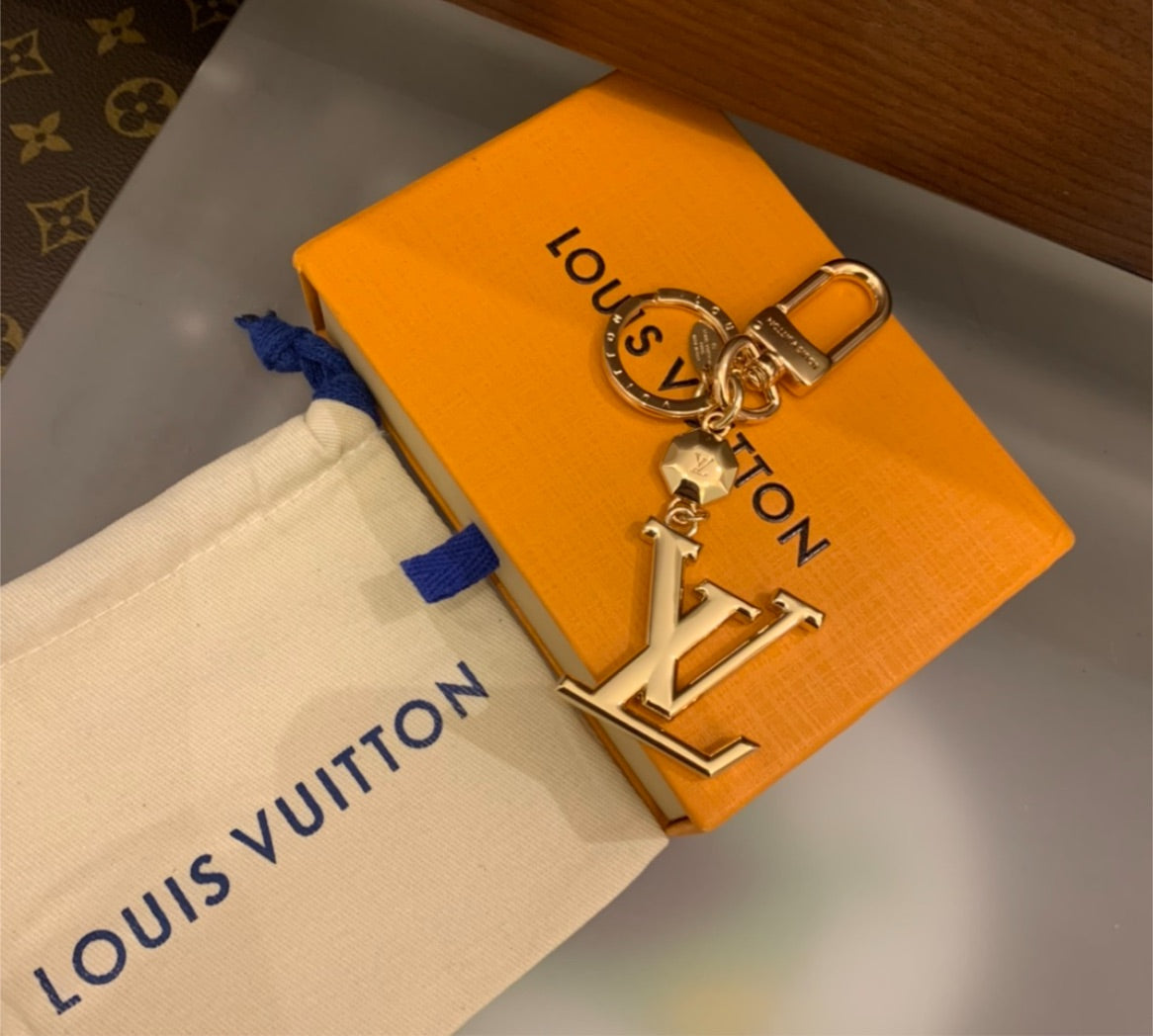 LV gold plate accessory for handbag