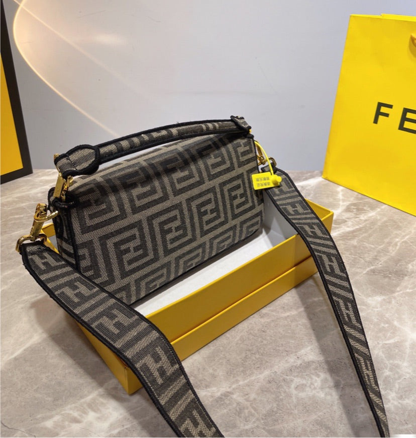 New woman Fendi 2021 handbag