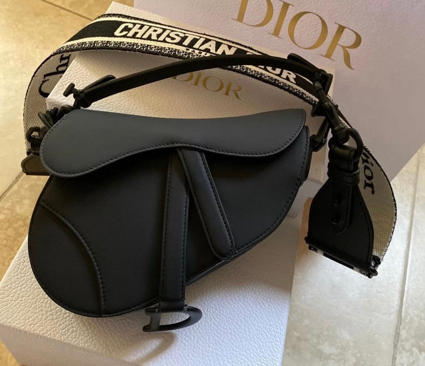 Christian Dior ladies crossbody/handbag
