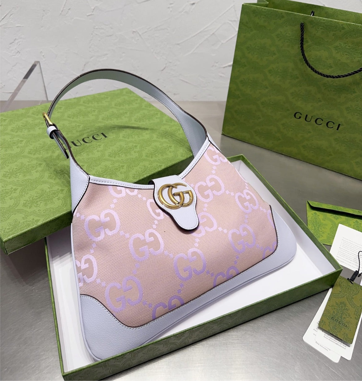 New Gucci woman shoulder bag