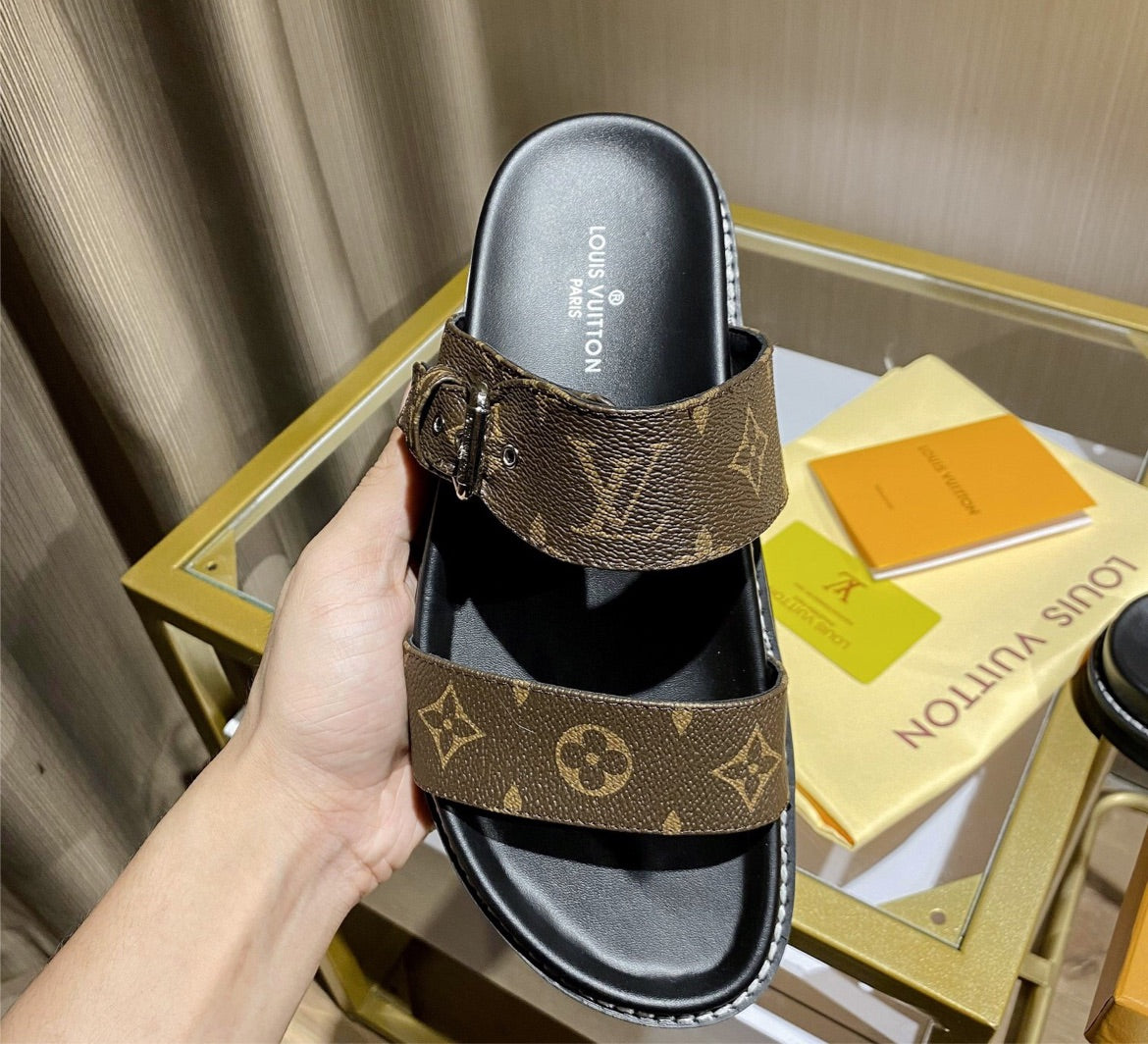 Brown LV woman sandal