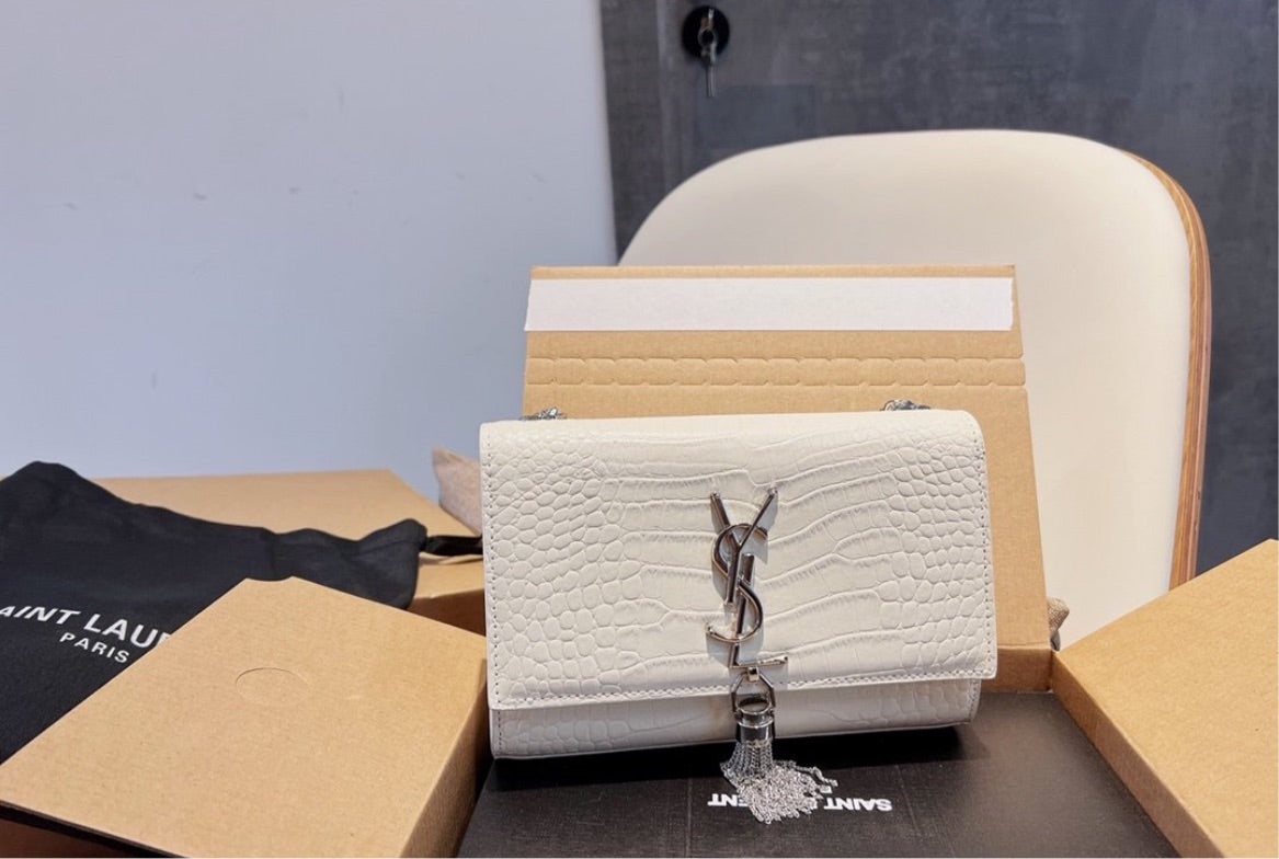 White/silver YSL woman handbag