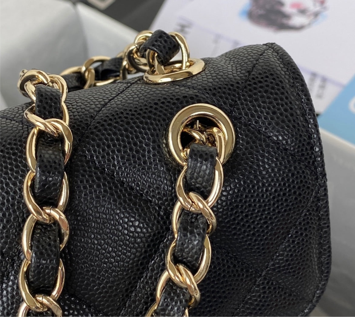 New woman Chanel shoulder backpack