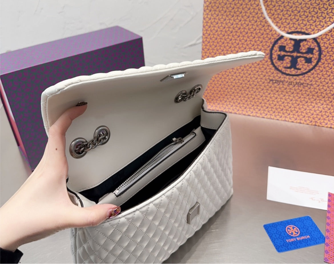 New Tory Burch leather handbag