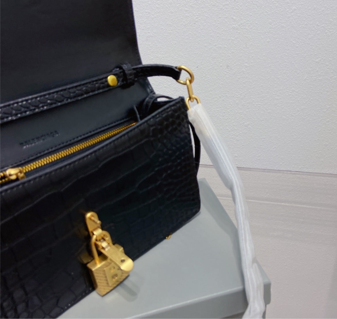 New Balenciaga woman handbag