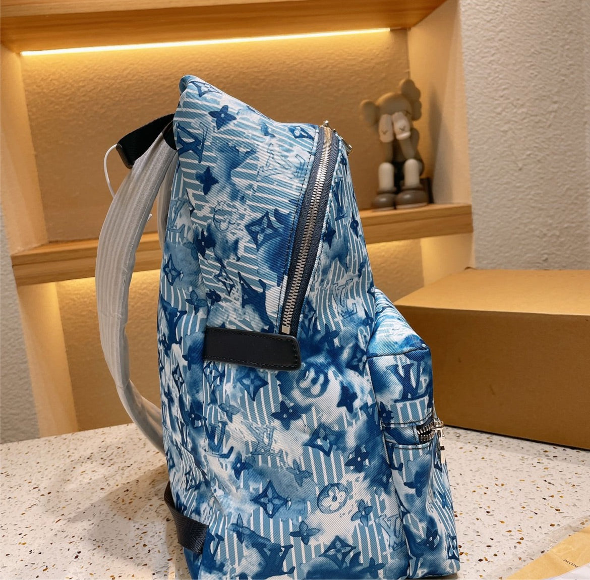 New LV backpack (blue)