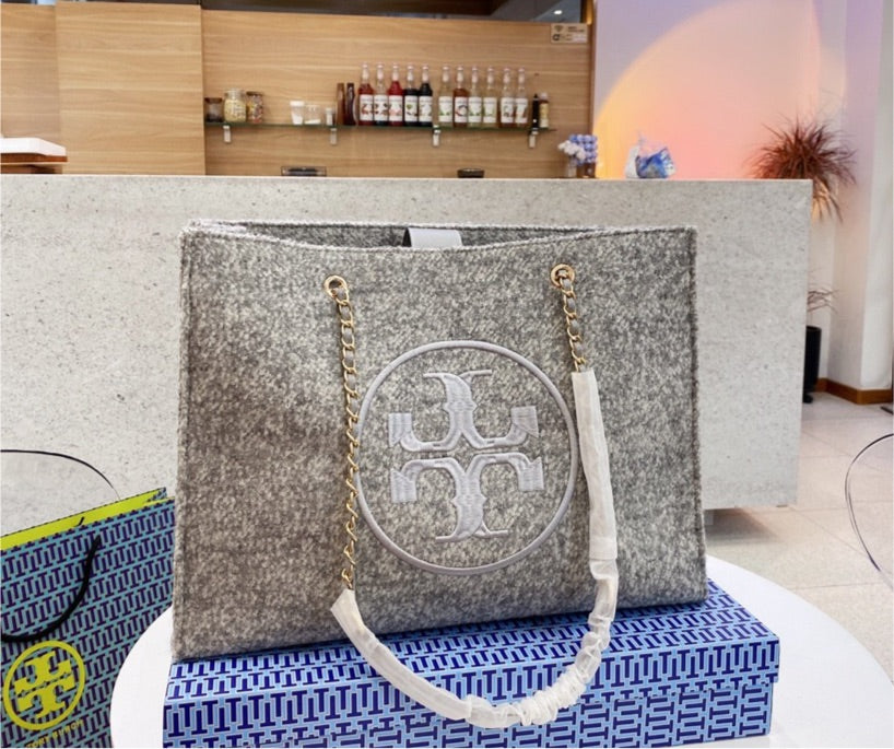 Tory Burch woman shoulder Handbag