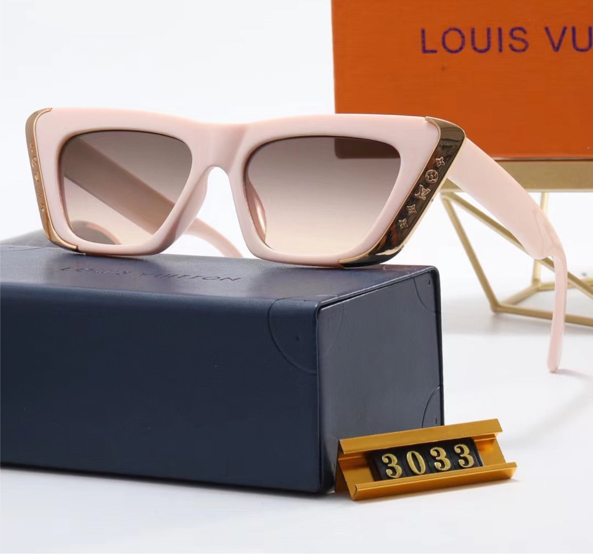 LV new woman shades
