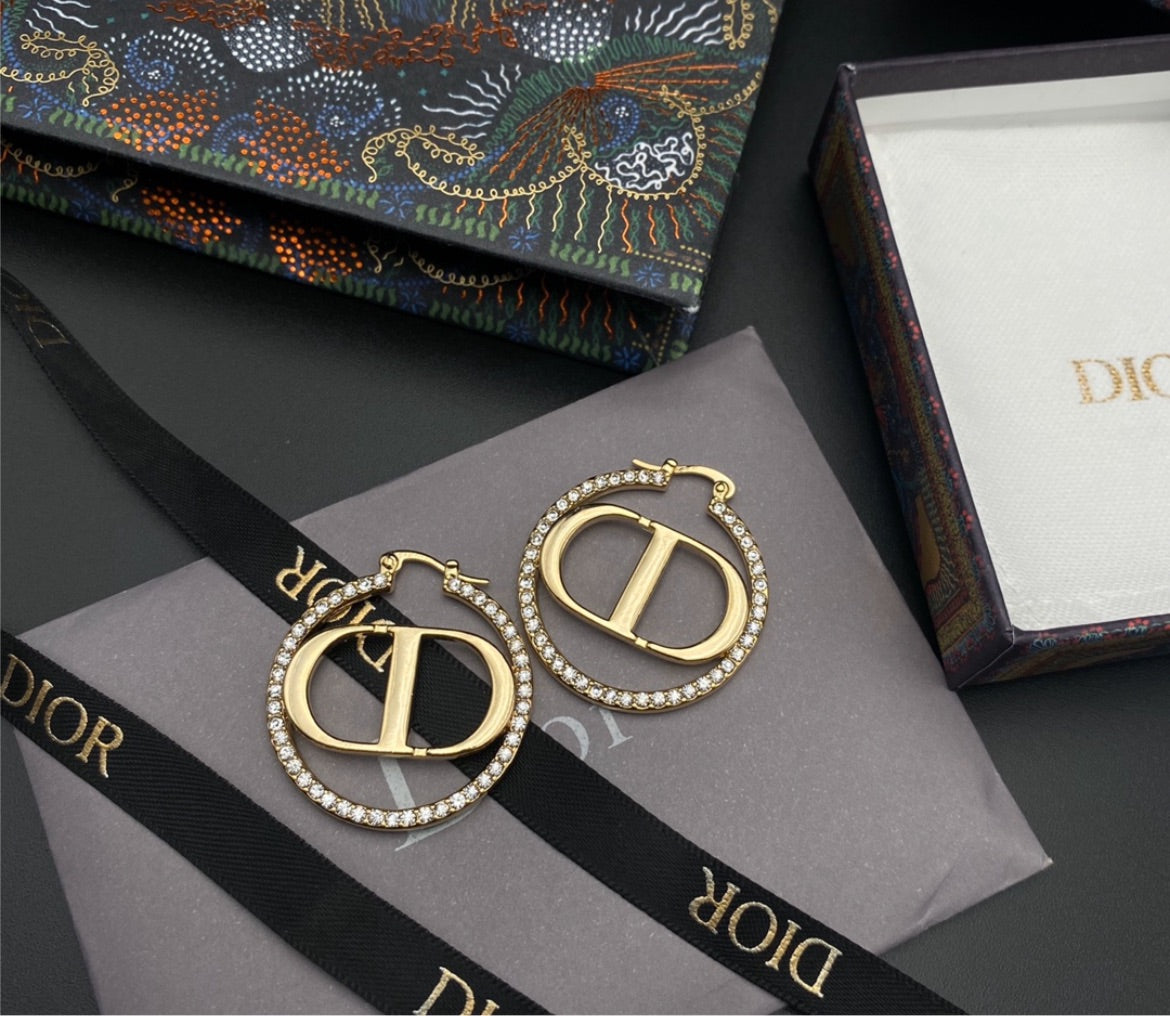 New Dior hoop woman earring