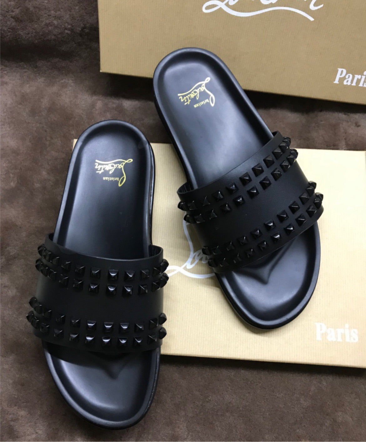 Black red bottom woman sandal