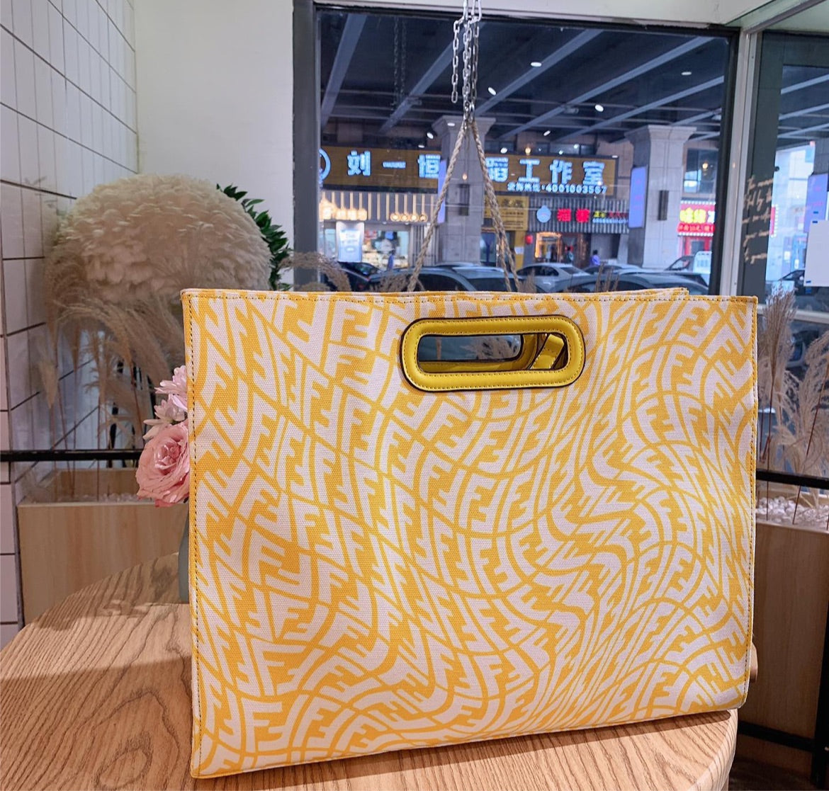 Woman new Fendi Handbag