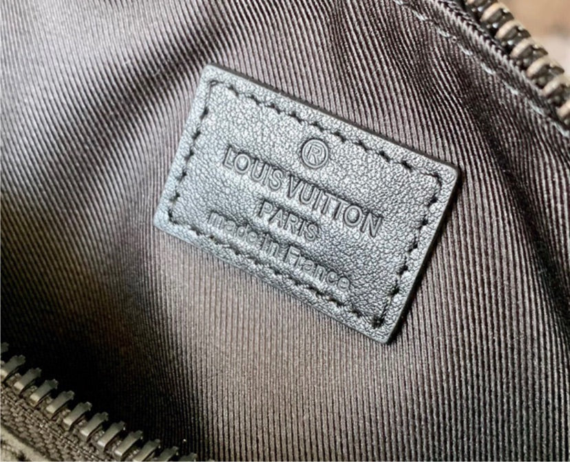 LV woman shoulder Handbag