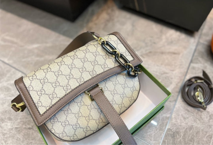 New Gucci woman crossbody/shoulder bag