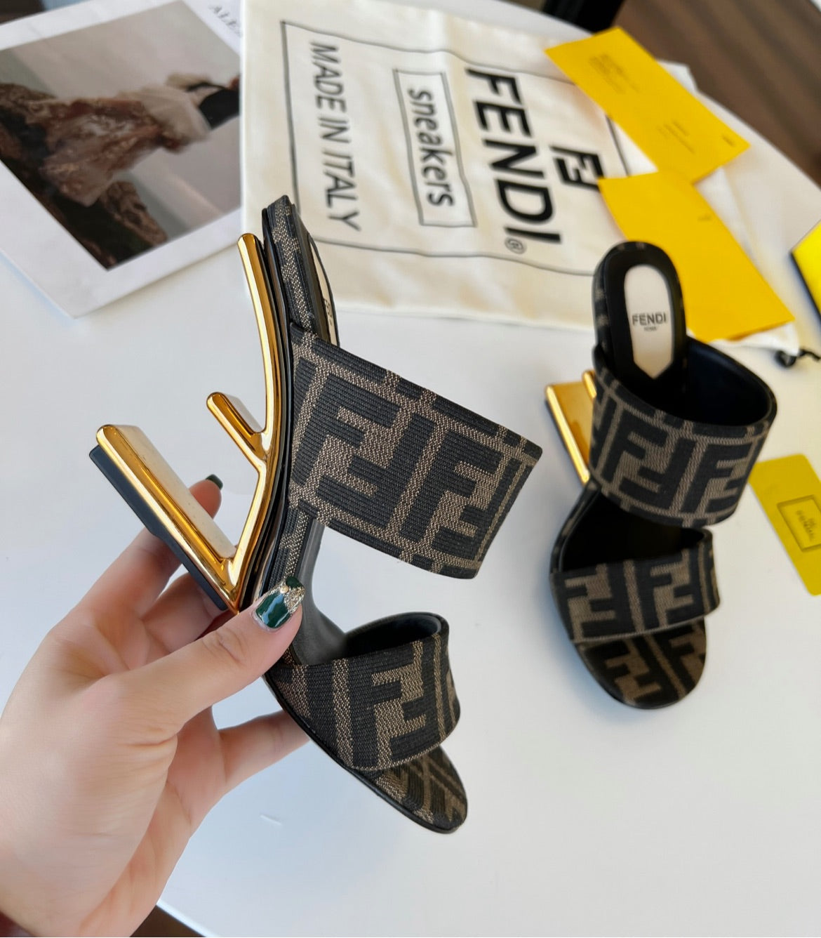 New Fendi woman Sandal/shoes