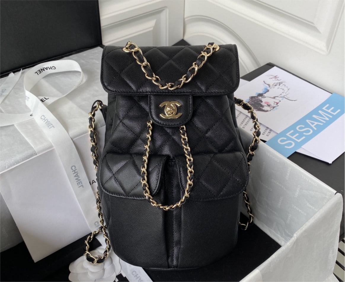 New woman Chanel shoulder backpack