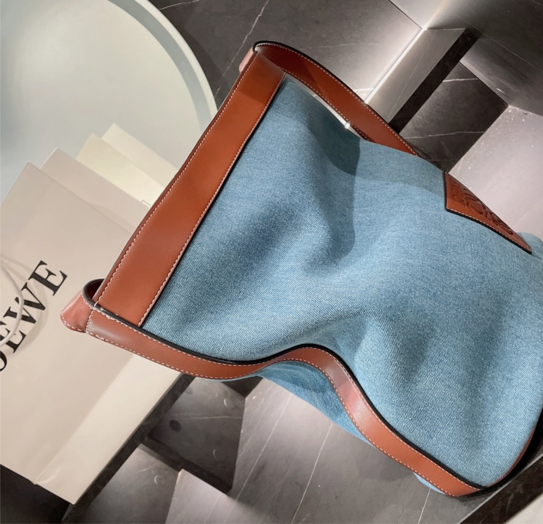 LOEWE new woman handbag