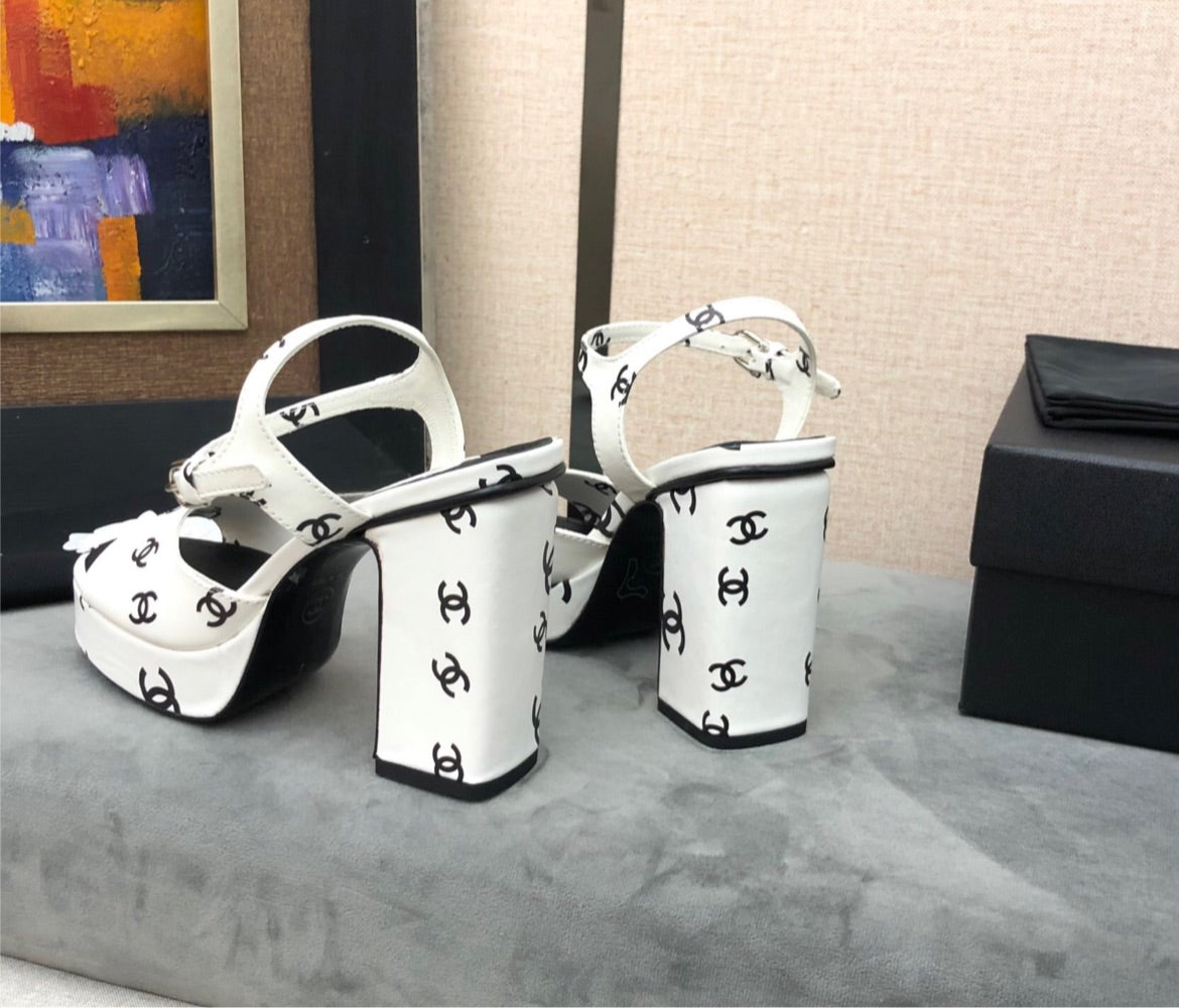 Chanel woman heel