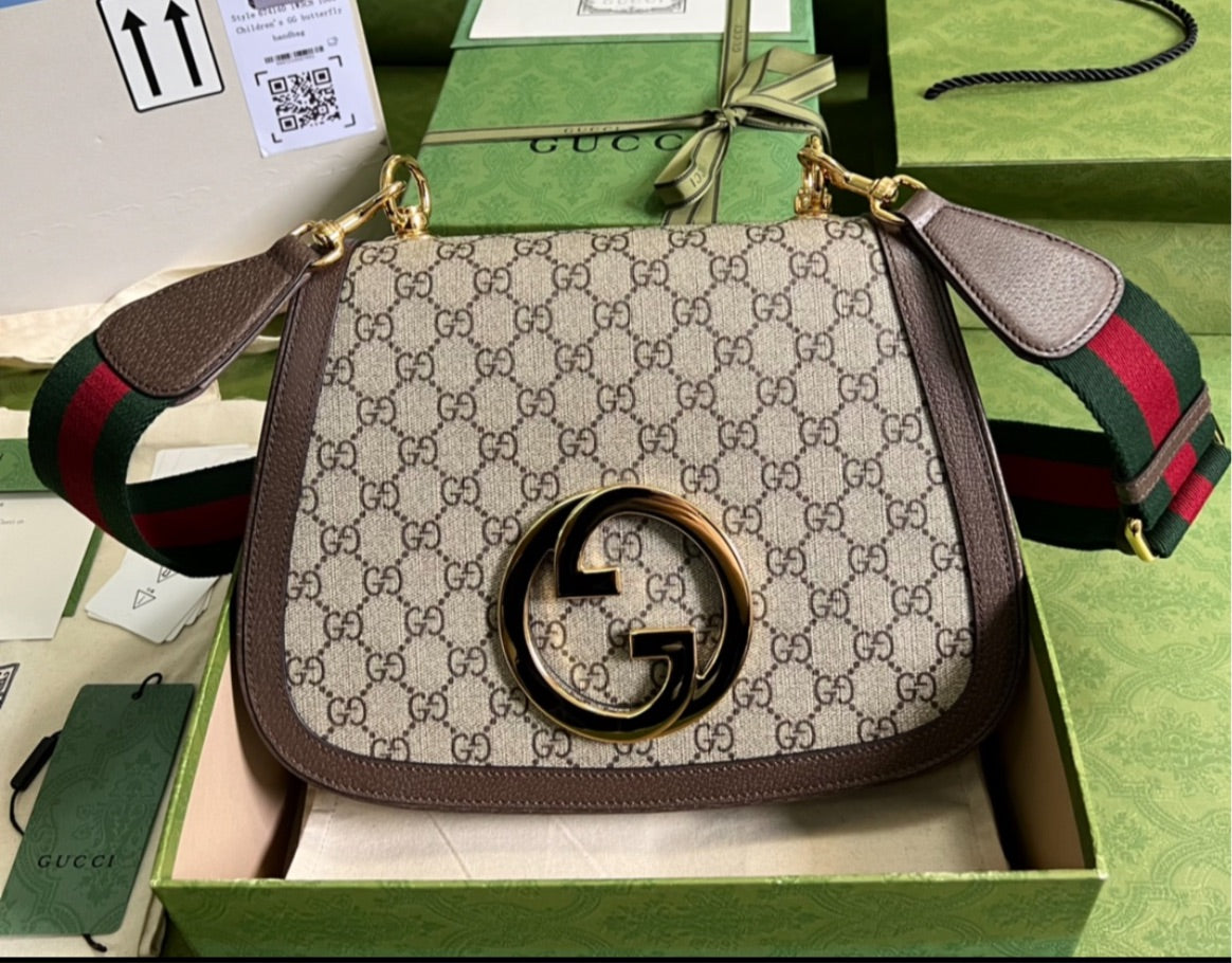 Gucci crossbody/shoulder handbag