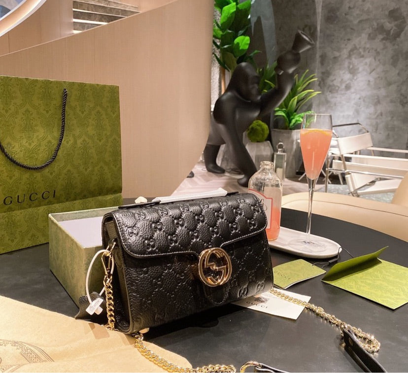 Black Gucci crossbody