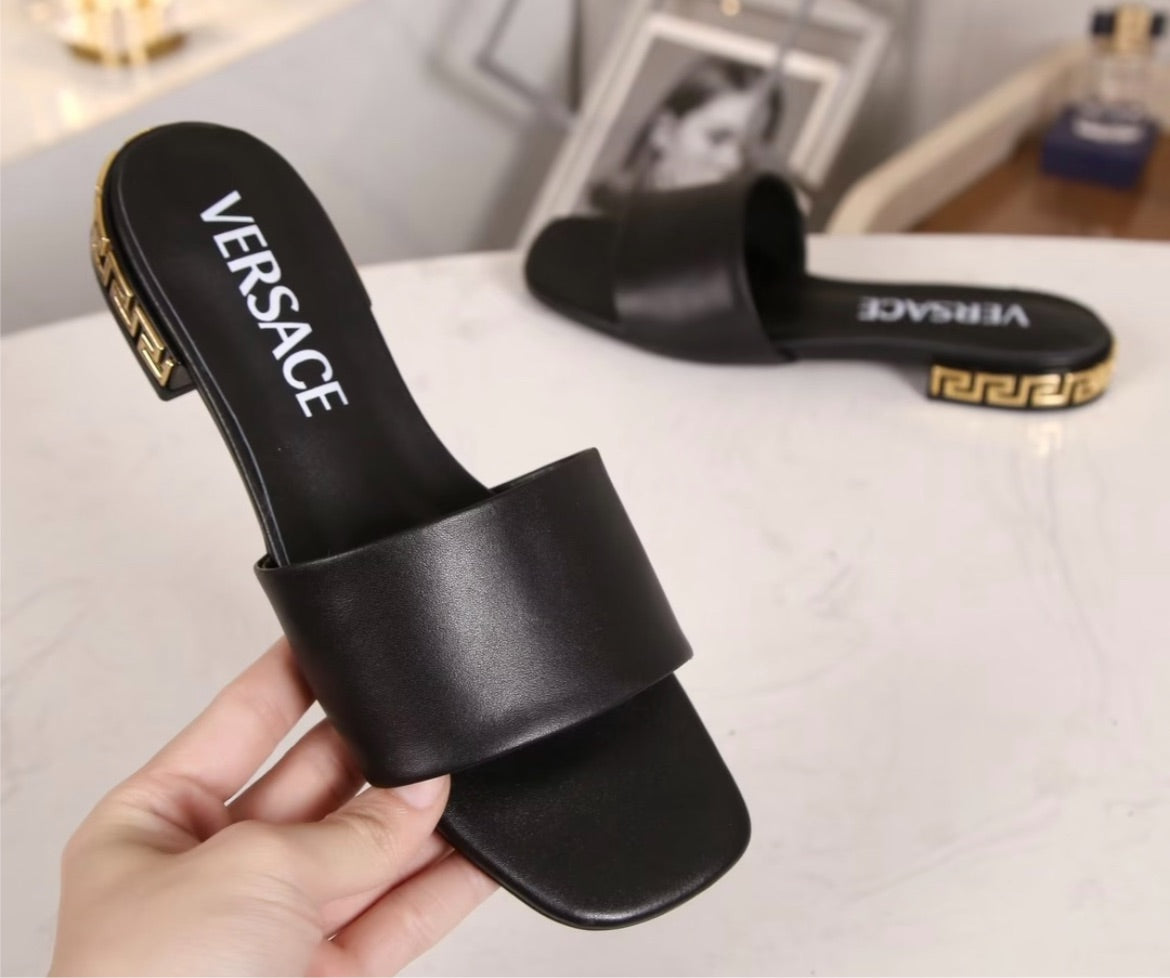 Versace woman slide sandal