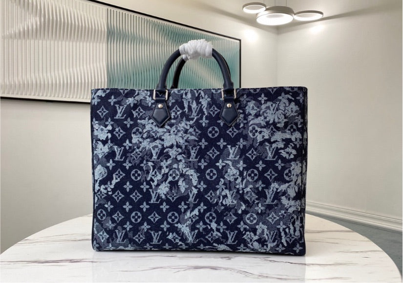 Large LV woman handbag