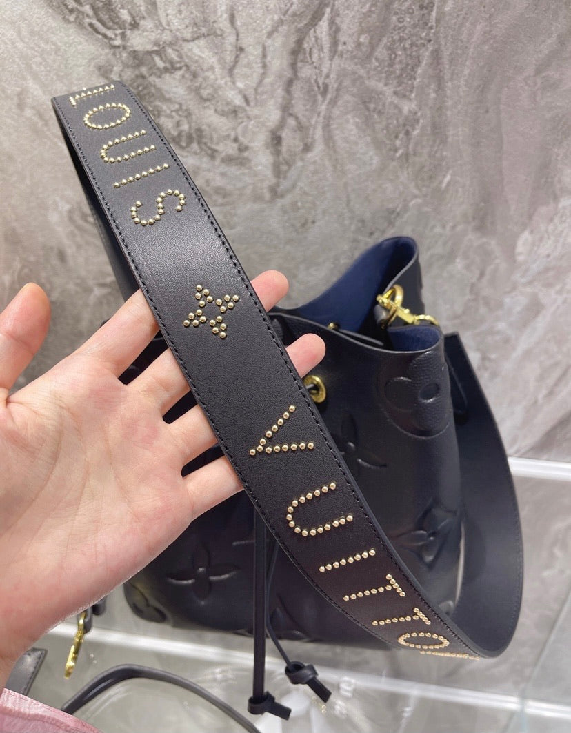 Louis Vuitton Black ladies handbag