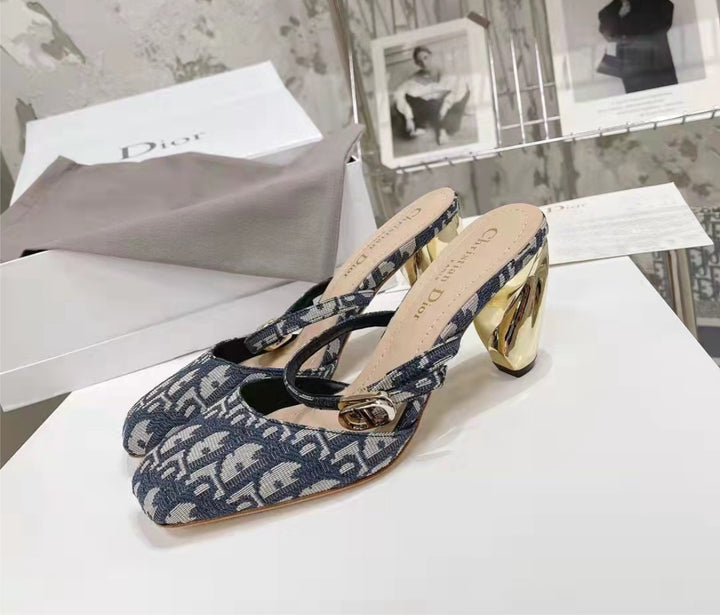 New woman Dior slip on shoes