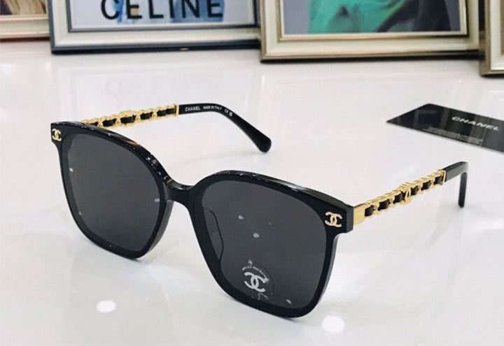 New Chanel woman eyewear