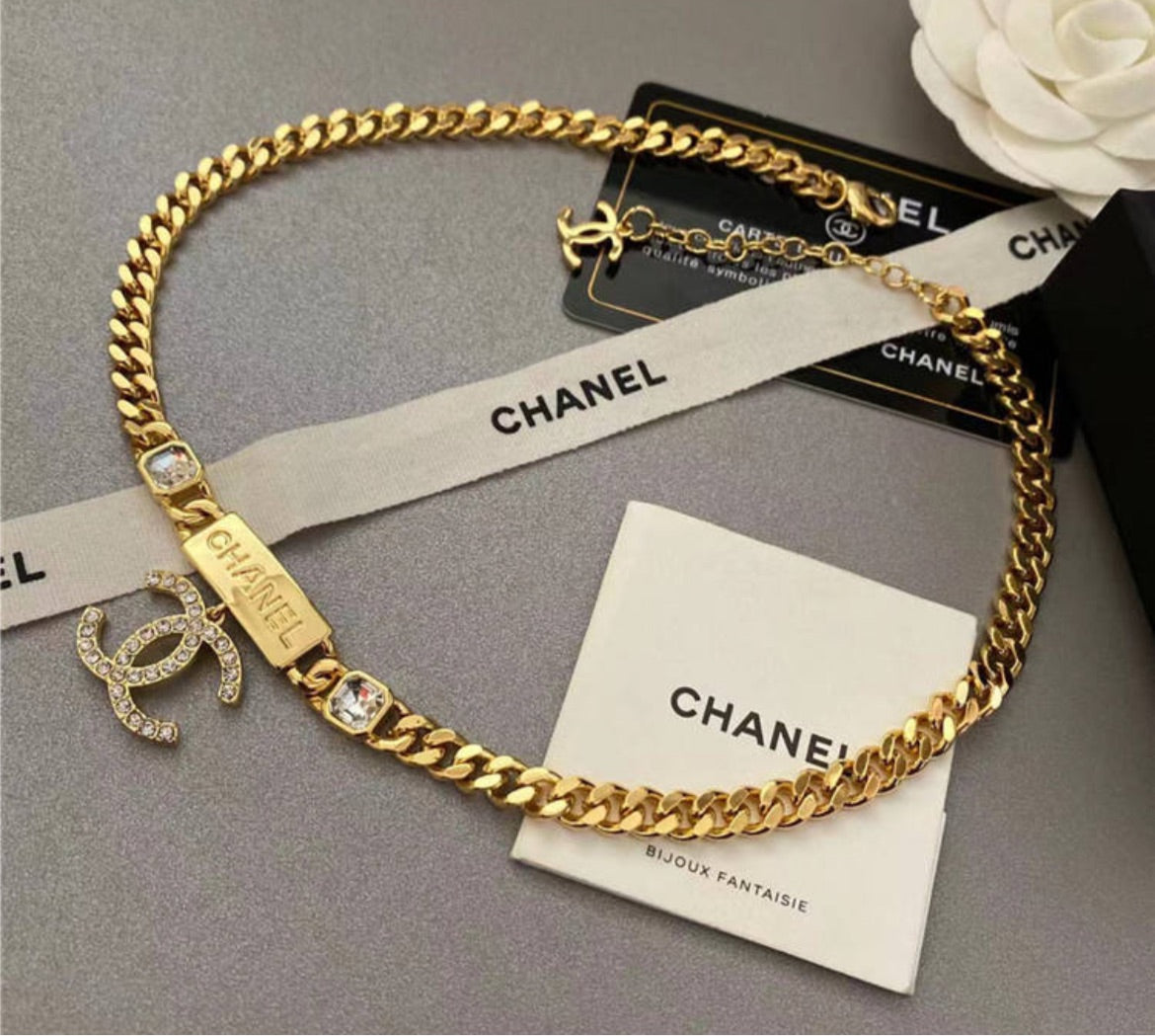 New woman Chanel necklace