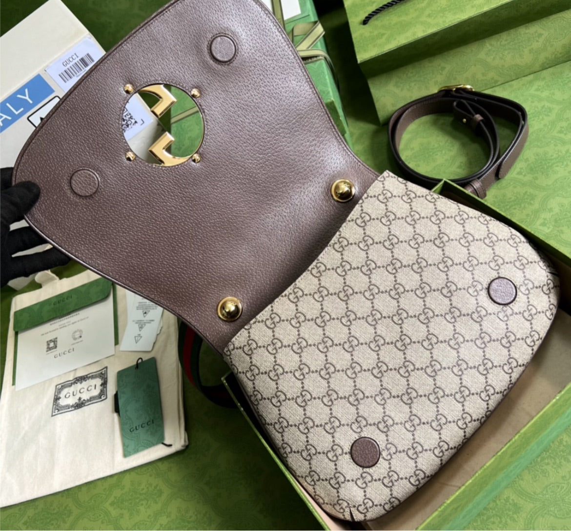Gucci crossbody/shoulder handbag