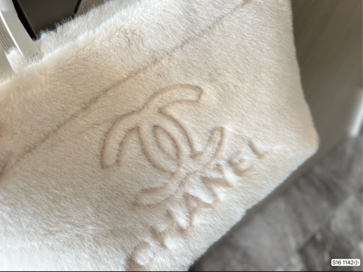 New woman Chanel white