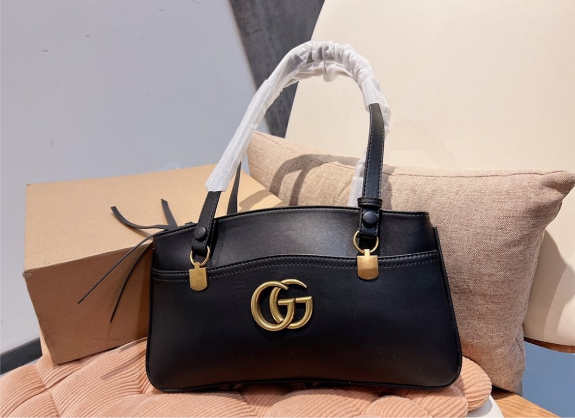 New Gucci woman Handbag