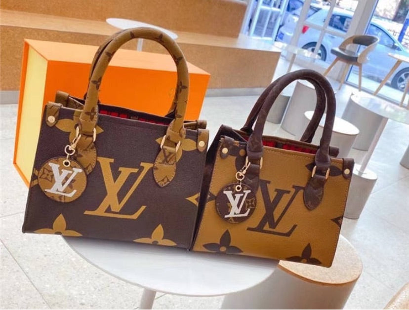 SALE 🚨LV woman shoulder Handbag