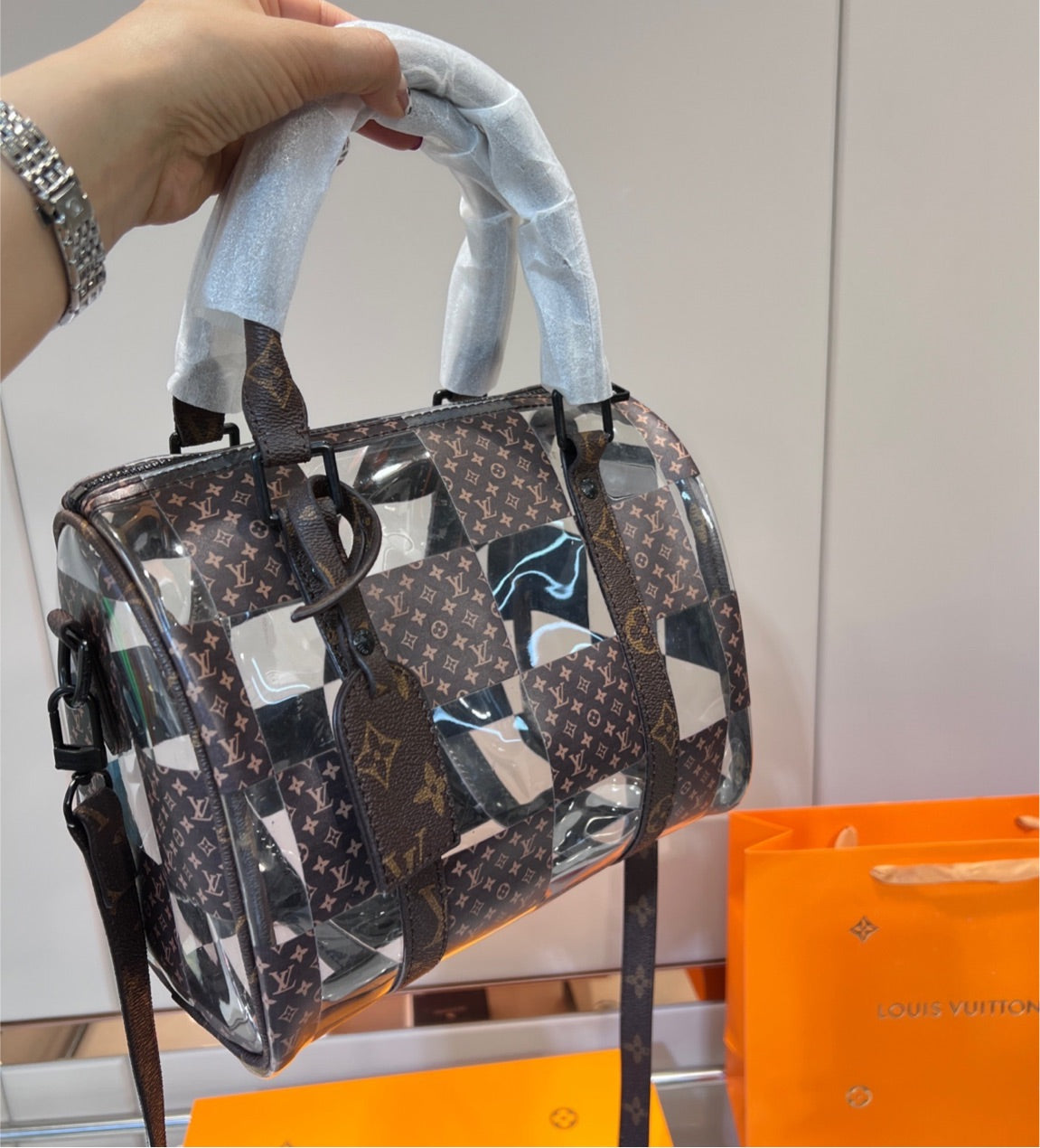 New woman Louis V handbag