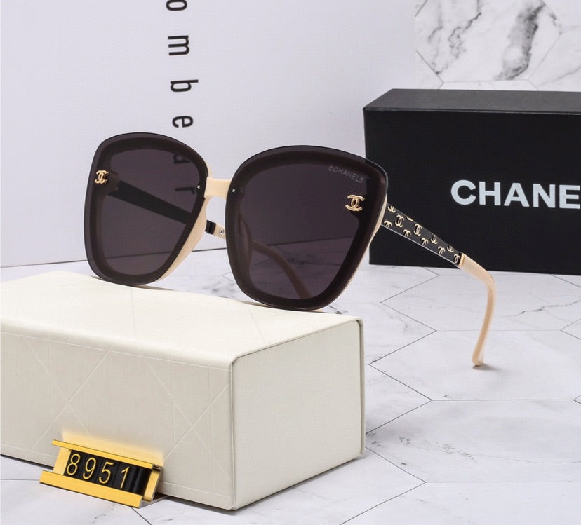Chanel woman sunglasses