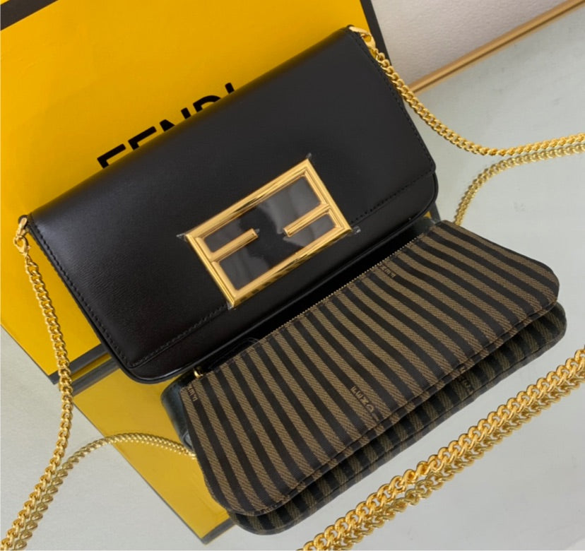 New fendi woman shoulder handbag