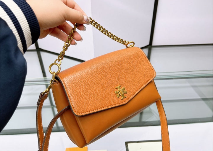 Woman Tory Burch shoulder handbag