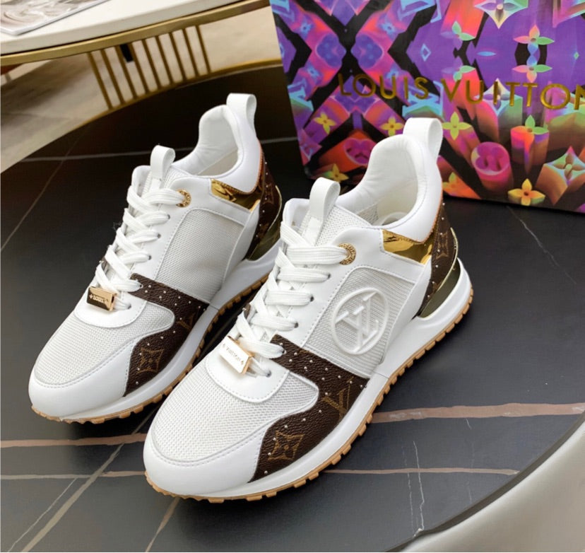 LV woman sneakers