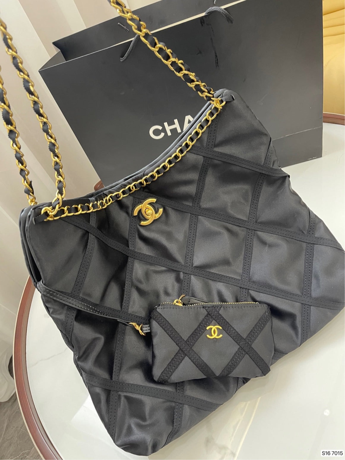 Chanel new woman handbag