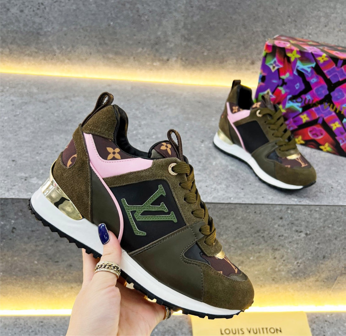 Louis Vuitton woman sneaker