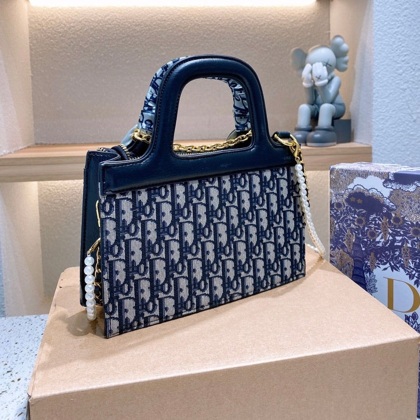 Dior shoulder handbag