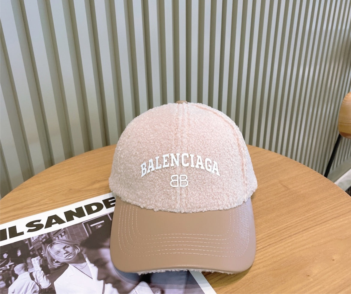 New Balenciaga woman hat
