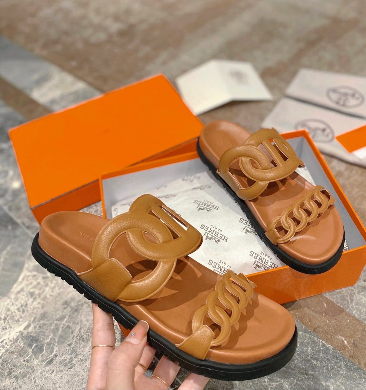 New woman Hermes sandal