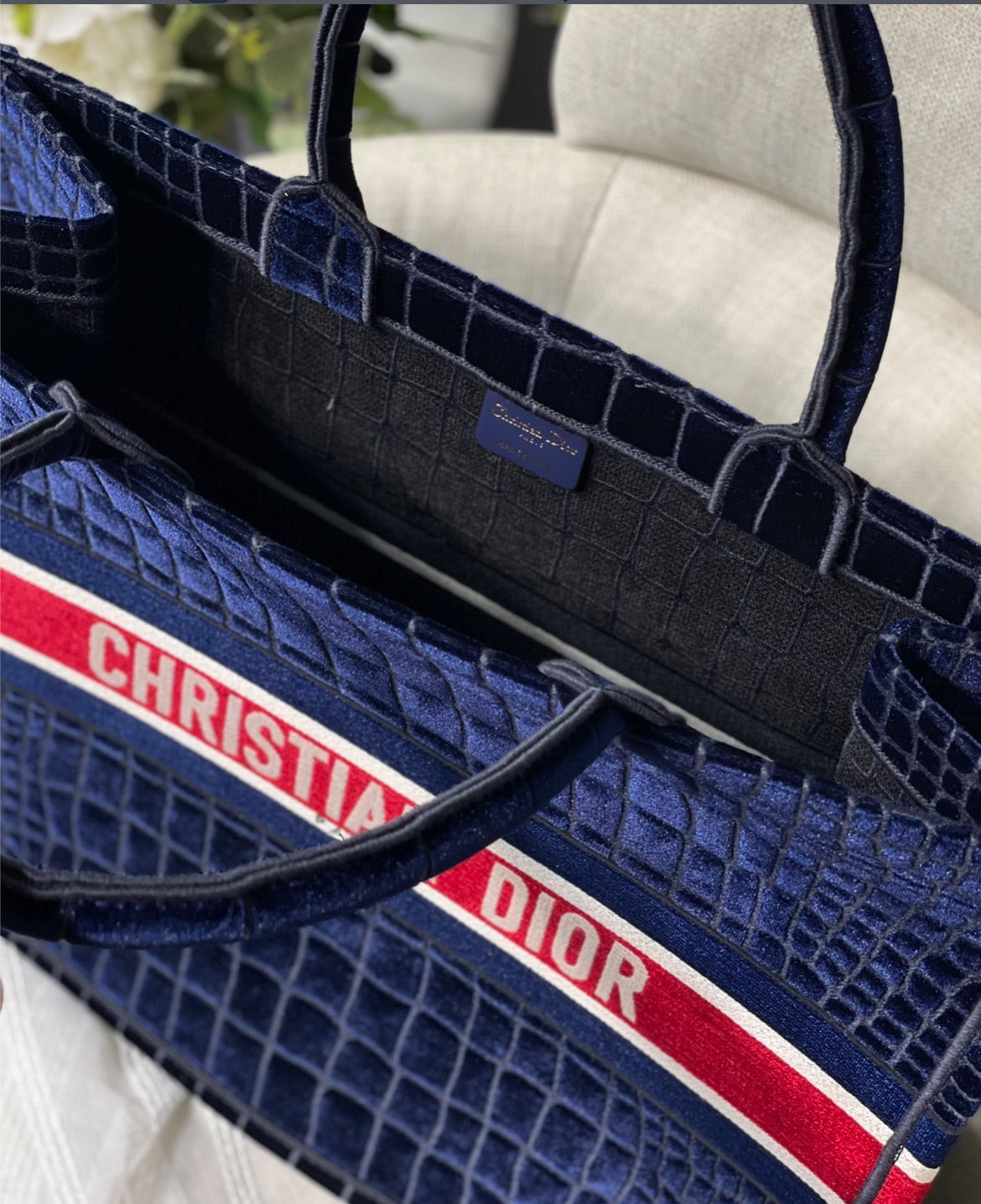 Large Dior woman handbag