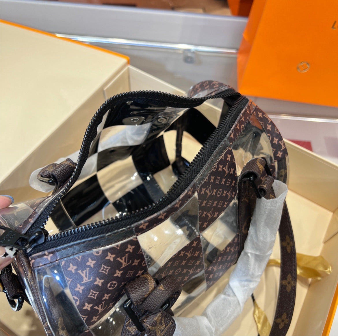 New woman Louis V handbag