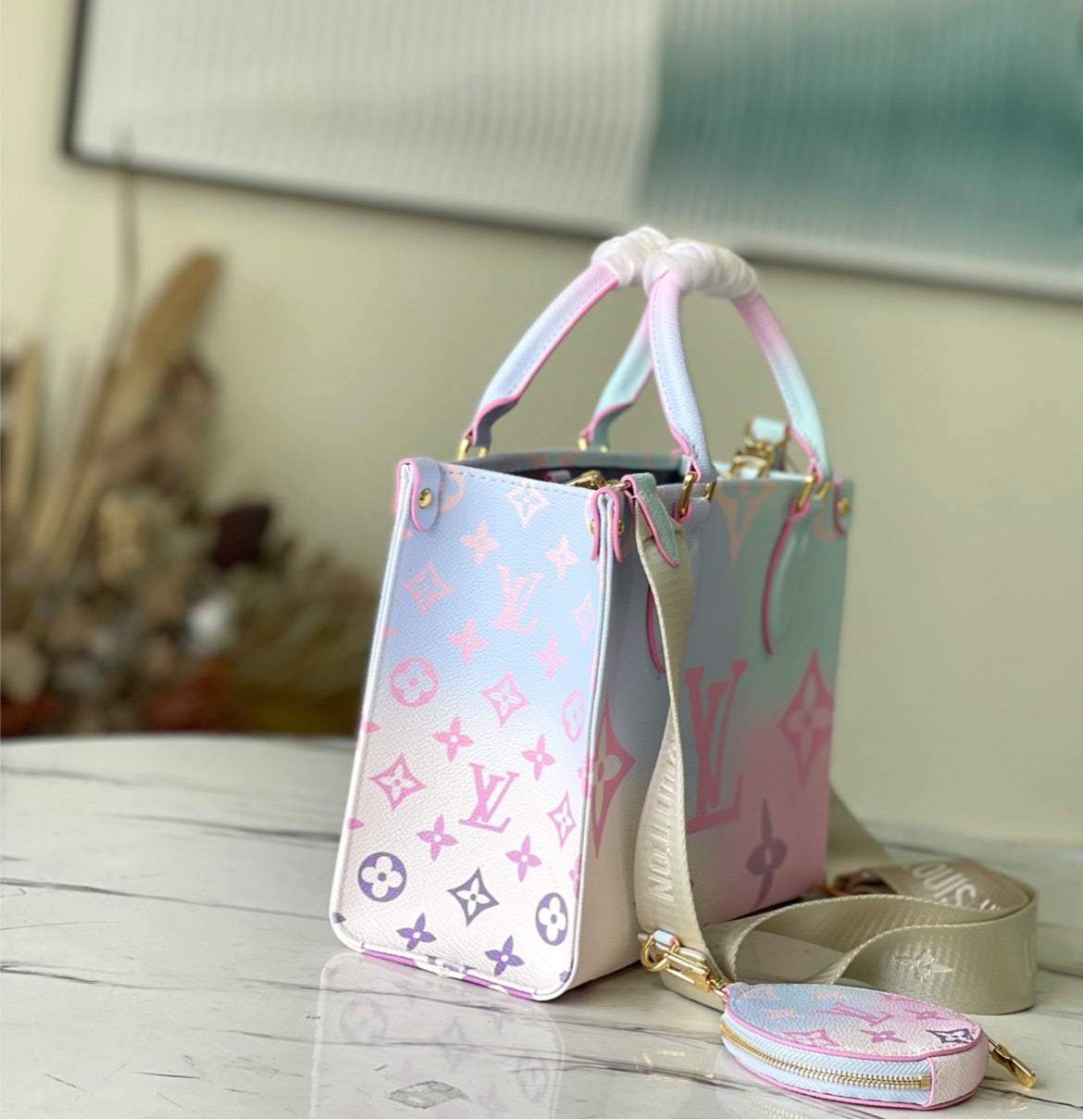 New woman LV handbag