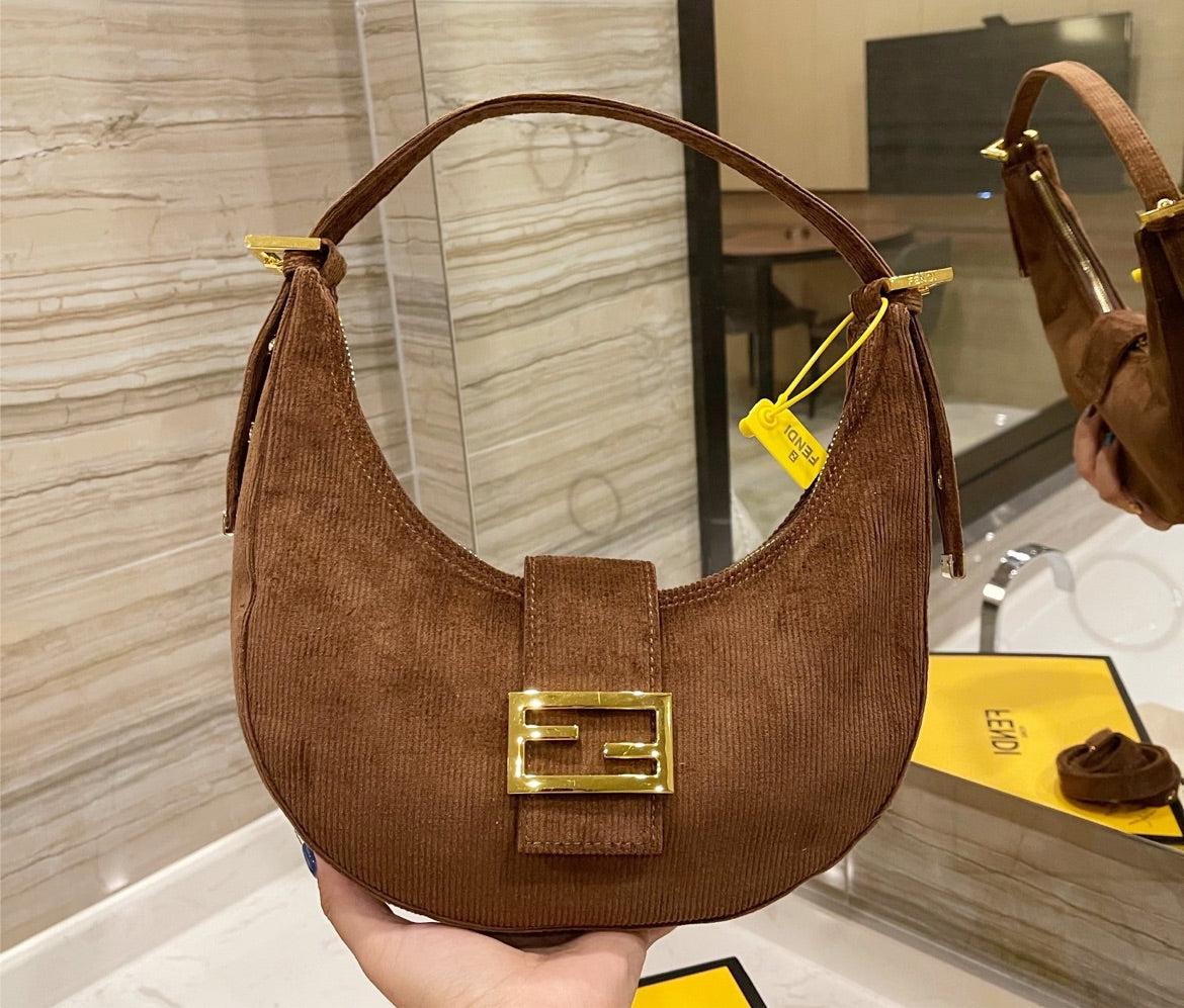Woman Fendi Fall new handbag