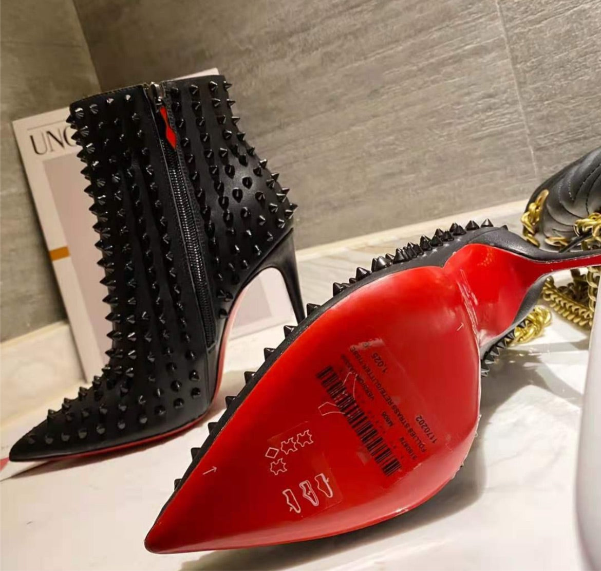 Woman Red bottom spike boots