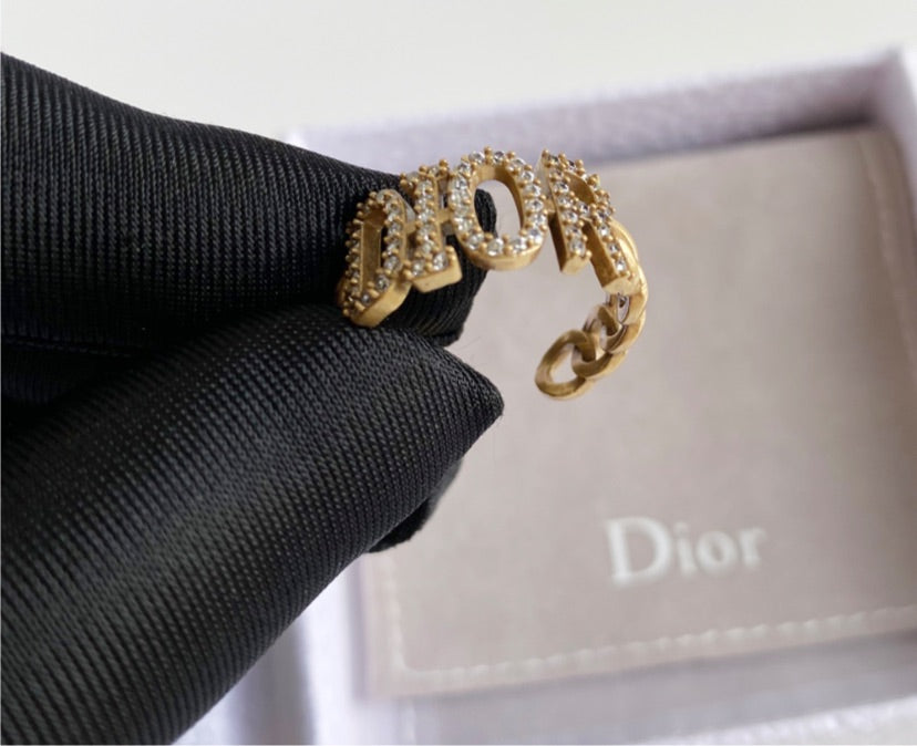 Dior woman gold plate ring