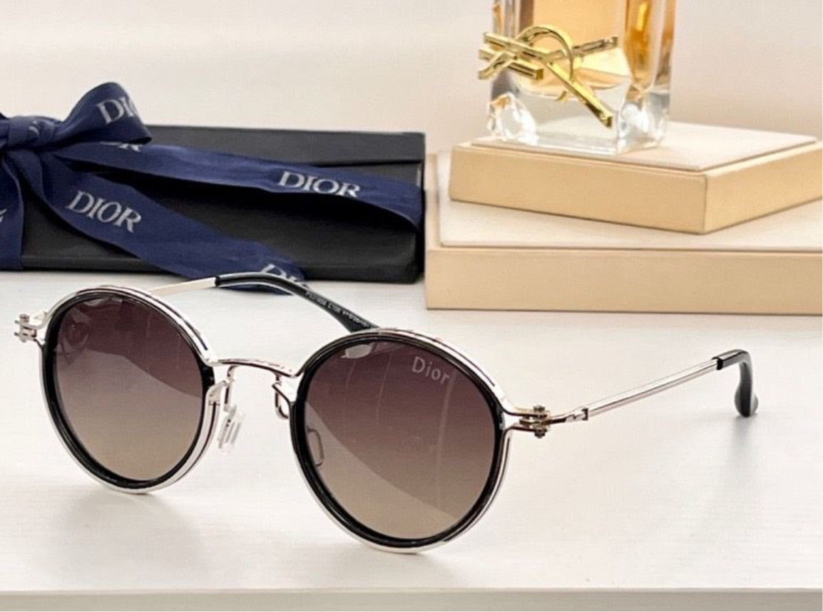Circle shape Dior shades